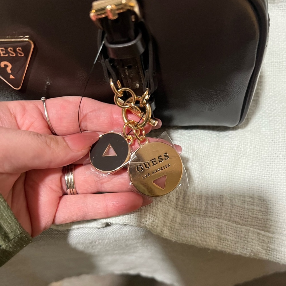 Viral GUESS Brown Shoulder Bag - Picture 3 of 7
